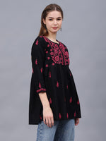 Load image into Gallery viewer, Seva Chikan Hand Embroidered Cotton Lucknowi Chikan Top