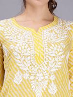 Load image into Gallery viewer, Seva Chikan Hand Embroidered Mal-Mal Lucknowi Chikankari Top
