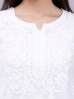 Load image into Gallery viewer, Seva Chikan Hand Embroidered White Crepe Lucknowi Chikankari Top With Inner SCL9107